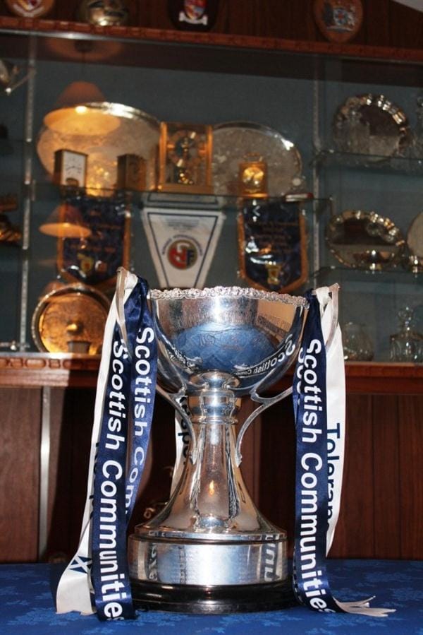 2012-11-17 Forfar trophy room